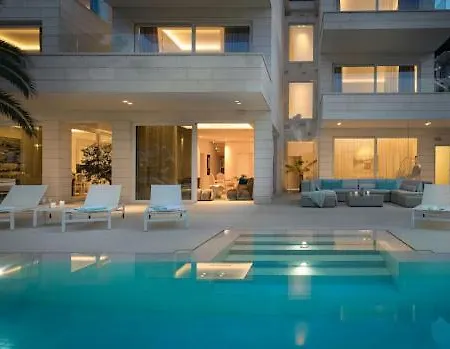 Σπίτι διακοπών A Luxirous 6-Bedroom House Selca (Brac)
